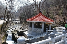 화암약수 